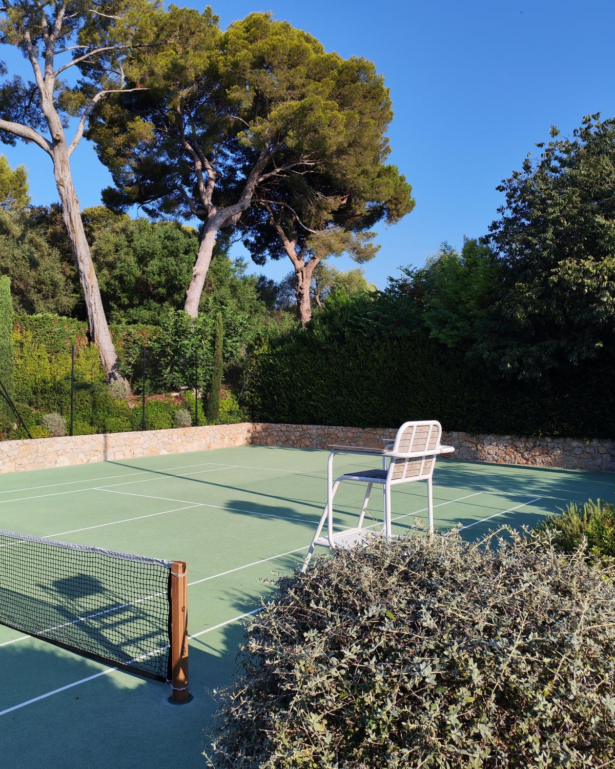 Court de tennis privé dans une villa, Côte d'Azur